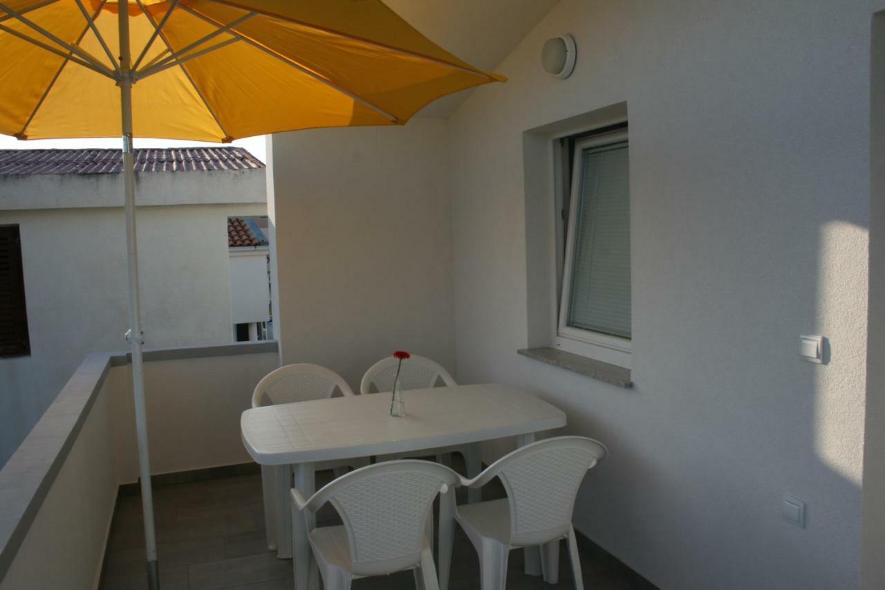 Apartmani Popovic Нин Экстерьер фото