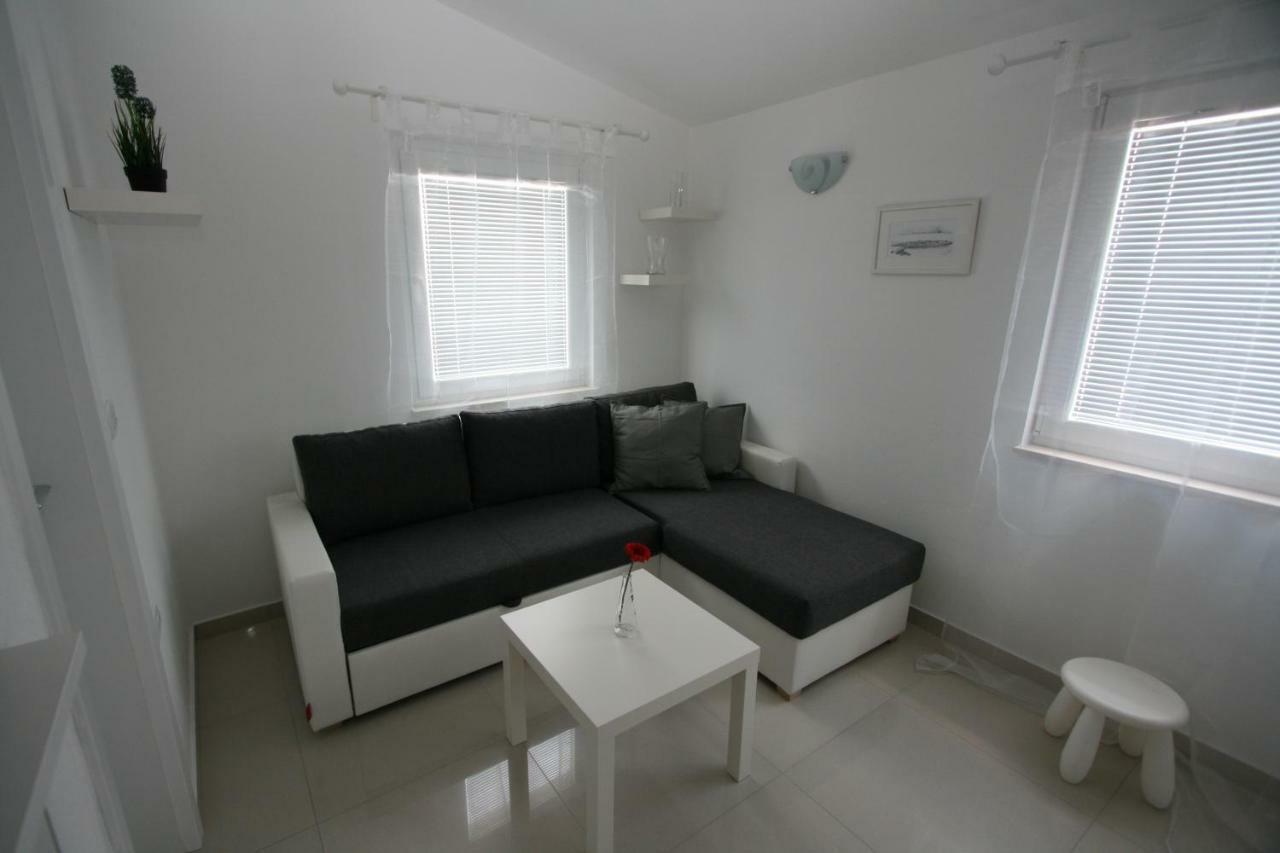 Apartmani Popovic Нин Экстерьер фото